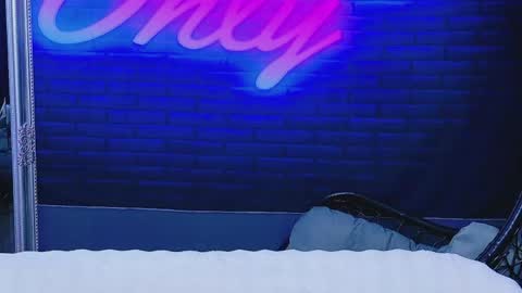 alessiacroft online show from 3, 5, 2026