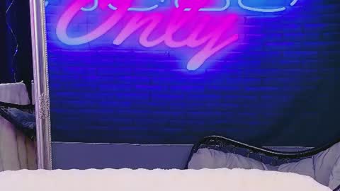 alessiacroft online show from 2, 7, 2026
