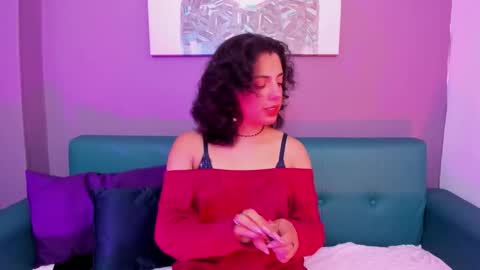 Snapshot of alessiia__ chatting on 11, 11, 2025 alessiia__ online show from 11, 11, 2025