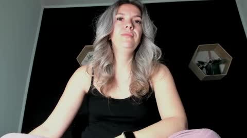 alesys69 online show from 10, 5, 2026