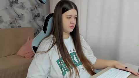 Snapshot of aletta_oushen chatting on 29, 9, 2025 Aletta Oushen online show from 29, 9, 2025