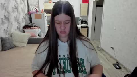 Snapshot of aletta_oushen chatting on 15, 11, 2025 Aletta Oushen online show from 15, 11, 2025