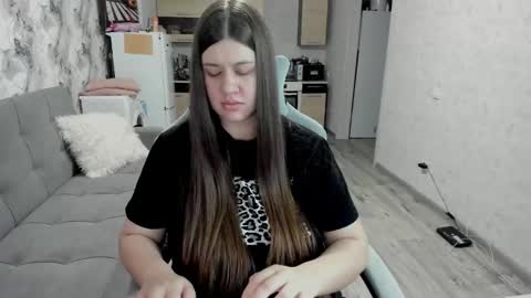 Aletta Oushen online show from 30, 11, 2025