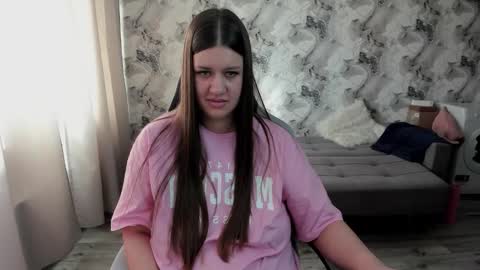 Snapshot of aletta_oushen chatting on 11, 3, 2026 Aletta Oushen online show from 11, 3, 2026