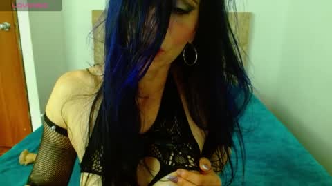 Snapshot of alettallove chatting on 18, 5, 2026 alettallove online show from 18, 5, 2026