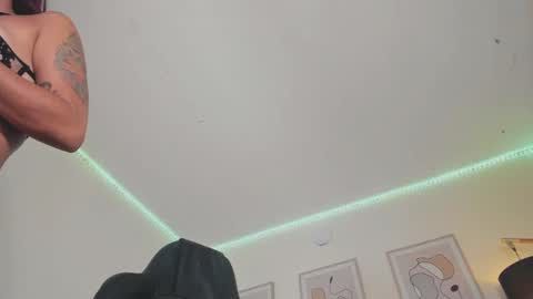 Snapshot of alex4diaz chatting on 28, 12, 2024 Alexa online show from 28, 12, 2024