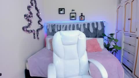 alex online show from 6, 12, 2024