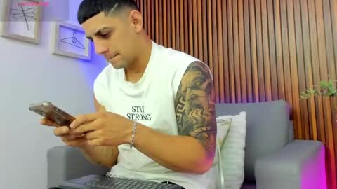 alex online show from 11, 5, 2026