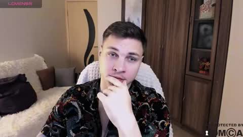 Snapshot of alex_milson chatting on 23, 10, 2025 alex_milson online show from 23, 10, 2025