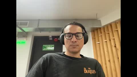 Snapshot of alex_ruiz_ chatting on 16, 12, 2025 Alex online show from 16, 12, 2025