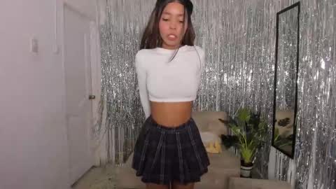 Snapshot of alex_saeli chatting on 5, 1, 2026 alexis online show from 5, 1, 2026