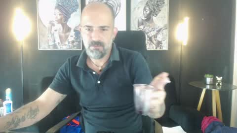 Snapshot of alex_saints_ce chatting on 8, 4, 2026 Alex Saints online show from 8, 4, 2026