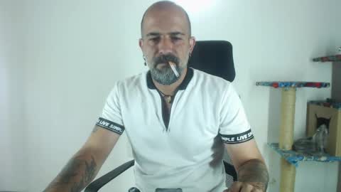 Snapshot of alex_saints_ce chatting on 10, 4, 2026 Alex Saints online show from 10, 4, 2026