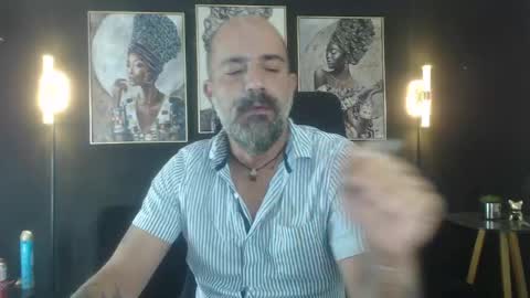Snapshot of alex_saints_ce chatting on 27, 4, 2026 Alex Saints online show from 27, 4, 2026