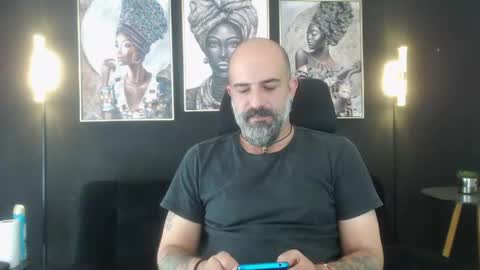 Snapshot of alex_saints_ce chatting on 6, 5, 2026 Alex Saints online show from 6, 5, 2026