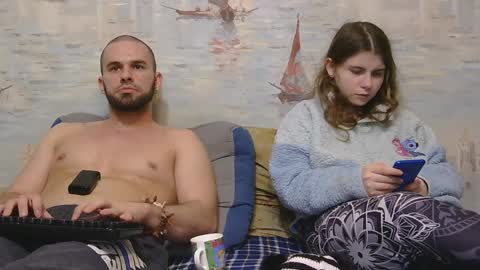 Snapshot of alex_sarah_sex chatting on 8, 4, 2026 Alex and Sarah online show from 8, 4, 2026