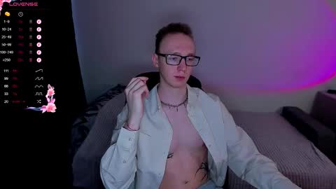 Snapshot of alex_silent chatting on 23, 9, 2025 alex_silent online show from 23, 9, 2025