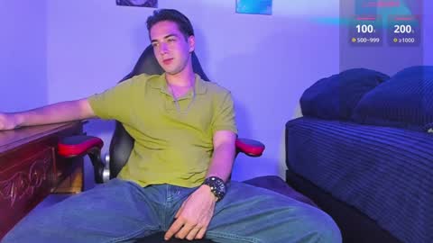 Snapshot of alex_smith0 chatting on 29, 12, 2024     online show from 29, 12, 2024