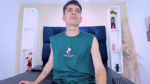 Alex Vanz online show from 22, 12, 2025