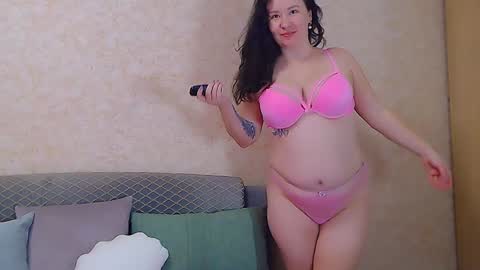 Snapshot of alexa__lexie chatting on 23, 12, 2024 Alexa online show from 23, 12, 2024