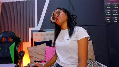 alexa andherson online show from 9, 1, 2025