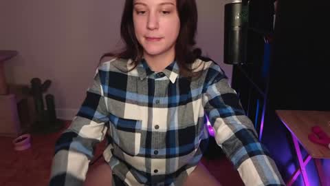 Snapshot of alexa_dream chatting on 6, 12, 2024 dont be afraid to click social media link its  working  just click on that  online show from 6, 12, 2024