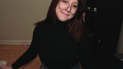 Snapshot of alexa_dream chatting on 25, 12, 2024 dont be afraid to click social media link its  working  just click on that  online show from 25, 12, 2024