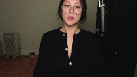 Snapshot of alexa_dream chatting on 28, 12, 2024 dont be afraid to click social media link its  working  just click on that  online show from 28, 12, 2024