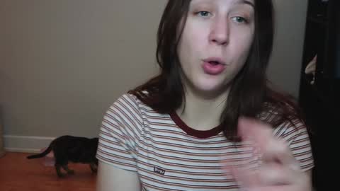 Snapshot of alexa_dream chatting on 3, 1, 2025 dont be afraid to click social media link its  working  just click on that  online show from 3, 1, 2025