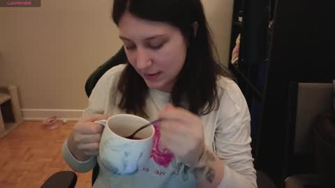 Snapshot of alexa_dream chatting on 15, 1, 2025 dont be afraid to click social media link its  working  just click on that  online show from 15, 1, 2025