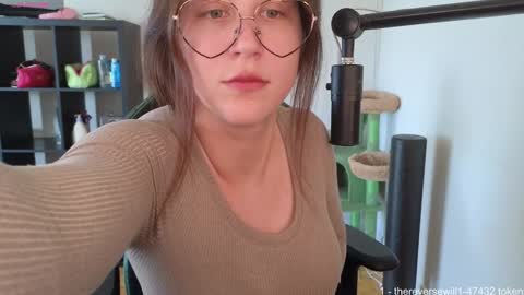 Snapshot of alexa_dream chatting on 2, 10, 2025 dont be afraid to click social media link its  working  just click on that  online show from 2, 10, 2025