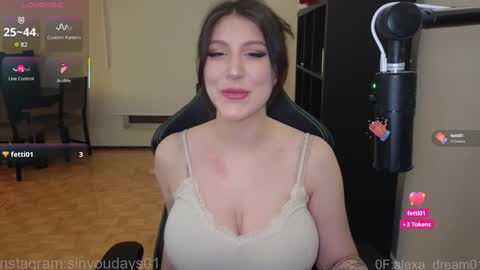 dont be afraid to click social media link its  working  just click on that  online show from 18, 1, 2026