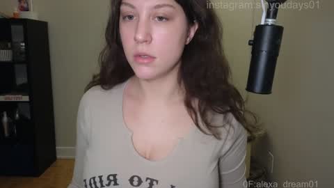 dont be afraid to click social media link its  working  just click on that  online show from 6, 2, 2026