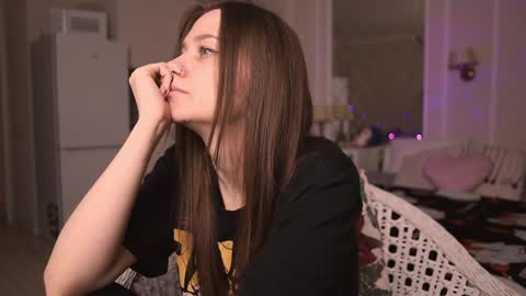 Snapshot of alexa_feels chatting on 11, 1, 2025 Little Duck homie online show from 11, 1, 2025