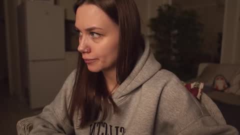 Snapshot of alexa_feels chatting on 5, 10, 2025 Little Duck homie online show from 5, 10, 2025