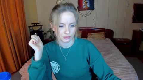 Snapshot of alexa_glory chatting on 2, 2, 2025 Alexa online show from 2, 2, 2025
