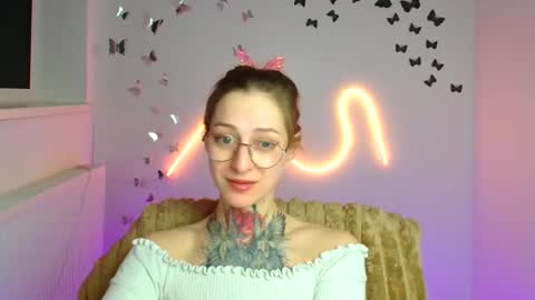 Snapshot of alexa_kittie chatting on 4, 3, 2026 Alexa online show from 4, 3, 2026