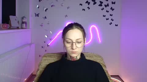 Snapshot of alexa_kittie chatting on 15, 4, 2026 Alexa online show from 15, 4, 2026