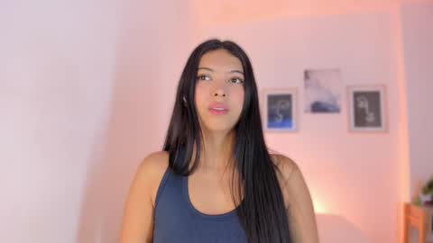 Alexa Millers online show from 15, 9, 2025