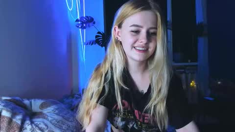 Snapshot of alexa_pirs chatting on 18, 2, 2025 alexa_pirs online show from 18, 2, 2025