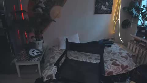 Snapshot of alexa_pirs chatting on 14, 10, 2025 alexa_pirs online show from 14, 10, 2025