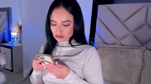 alexa_tobar online show from 20, 5, 2026