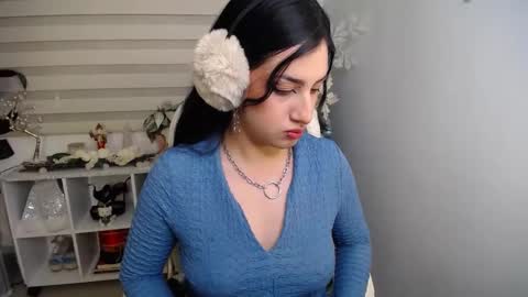 Snapshot of alexaa_obrien chatting on 12, 12, 2024 alexaa_obrien online show from 12, 12, 2024