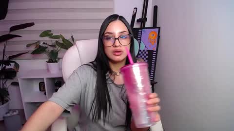 Snapshot of alexaa_obrien chatting on 5, 2, 2025 alexaa_obrien online show from 5, 2, 2025