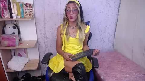 alexaavandercloude online show from 24, 3, 2026