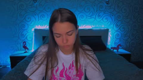 Snapshot of alexabarkley chatting on 3, 12, 2024 angel online show from 3, 12, 2024