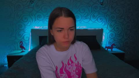 Snapshot of alexabarkley chatting on 6, 12, 2024 angel online show from 6, 12, 2024