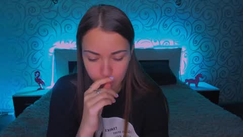 Snapshot of alexabarkley chatting on 9, 12, 2024 angel online show from 9, 12, 2024