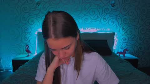 Snapshot of alexabarkley chatting on 15, 12, 2024 angel online show from 15, 12, 2024