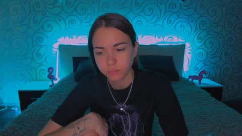 Snapshot of alexabarkley chatting on 18, 12, 2024 angel online show from 18, 12, 2024